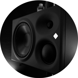 Master your music with us at the magic studio